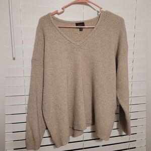Cyrus Ribbed Knit Sweater in Tan